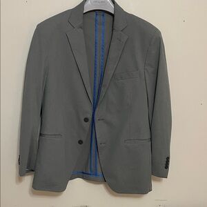 Elegant Gray Men's Blazer by Twillory